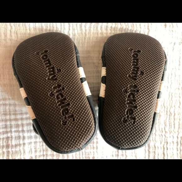 Tommy Tickle Cruzers - Size Small - New! - Picture 3 of 3